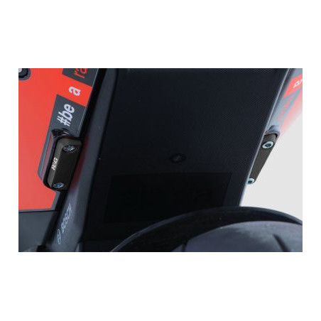 R&G Rear Foot Rest Blanking Plate Kit