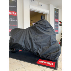 73160600 storlek Medium på en RS 600