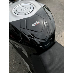 Aprilia tankpad RSV4